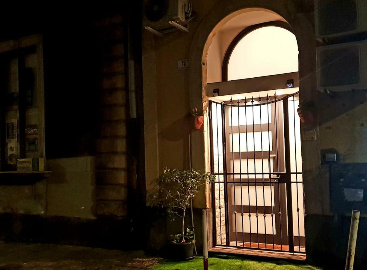 Centrocitta Suite Catania Bagian luar foto